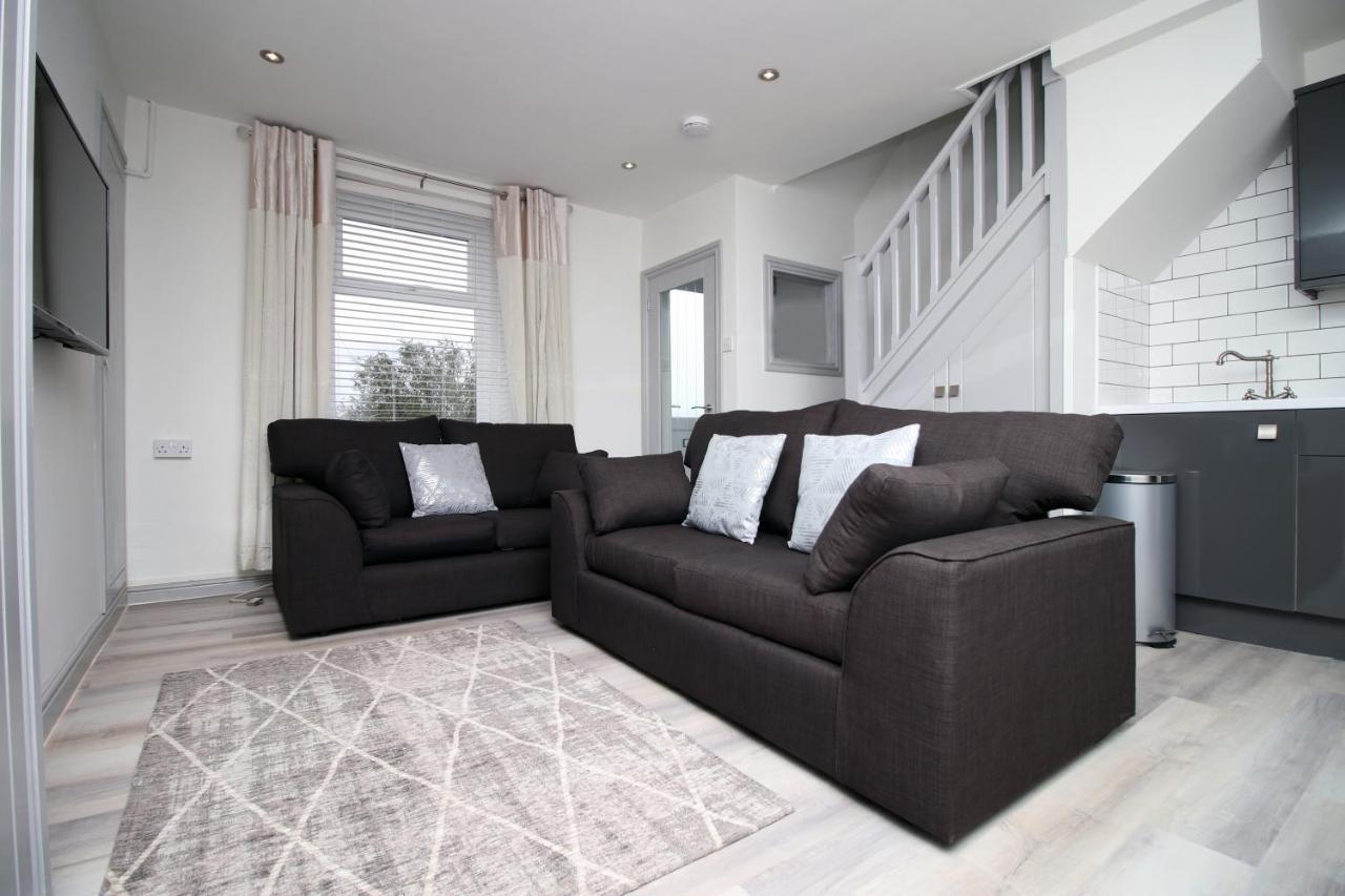 Sleeps 6, Smart Tv'S, Parking Swansea & Morriston Hospital Exterior foto